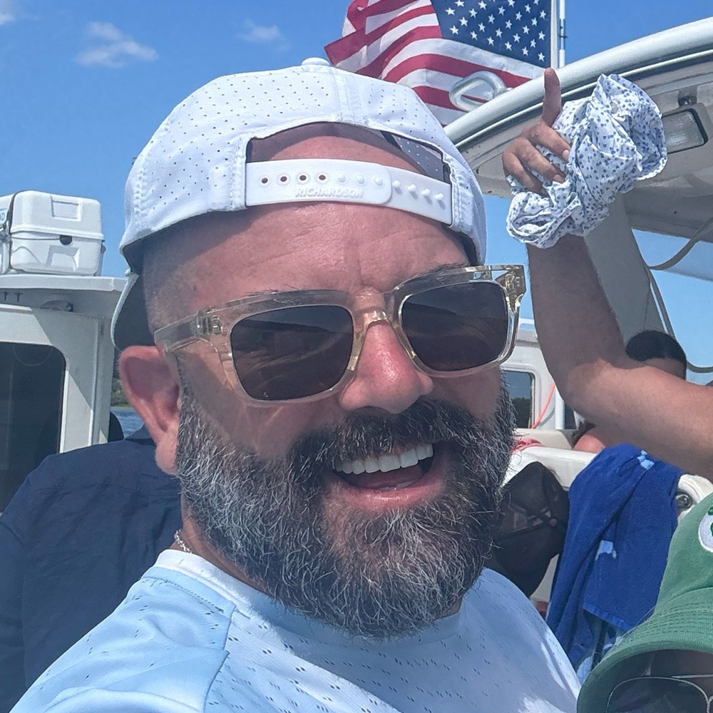 Meet your Posher, Tommy